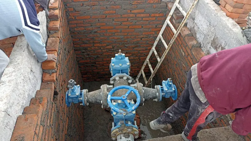 Recibo de agua alto por fuga oculta en Aguascalientes